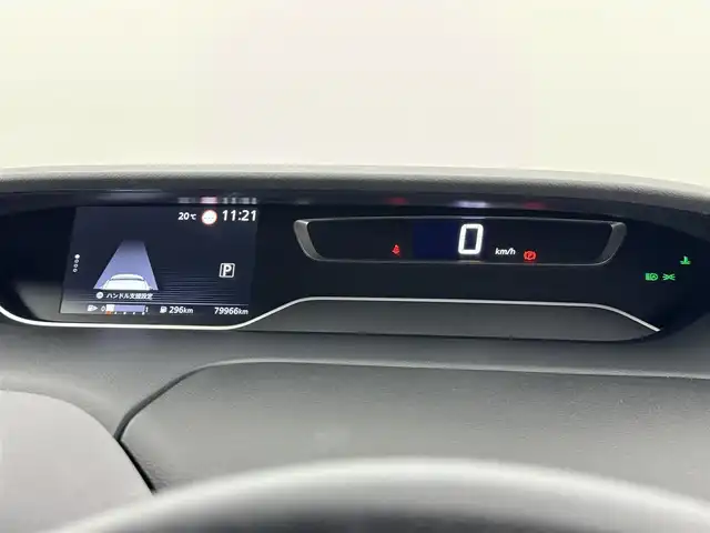 日産 セレナ ハイウェイスター V 福岡県 2020(令2)年 8万km ブリリアントホワイトパール 純正９インチナビ　/ＥＴＣ　/ドライブレコーダー　/デジタルルームミラー　/アラウンドビューモニター　/両側パワースライドドア　/プロパイロット　/エマージェンシーブレーキ　/レーンキープ　/コーナーセンサー　/ＬＥＤ