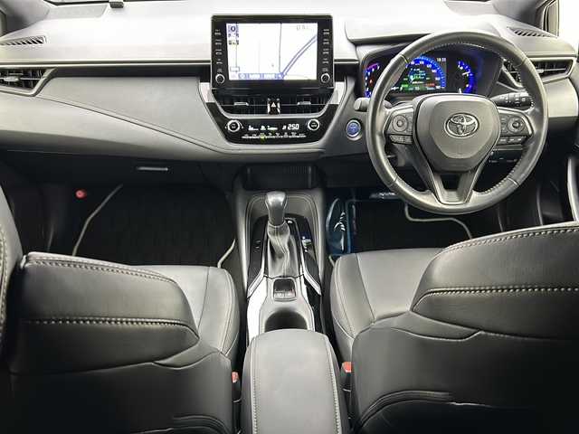 トヨタ カローラツーリング ハイブリッド ダブルバイビー 宮城県 2019(令1)年 2.8万km ホワイトパールクリスタルシャイン 純正9型ディスプレイオーディオナビ/(AM/FM/USB/BT/TV/Miracast)/バックカメラ/ビルトインETC2.0/トヨタセーフティーセンス/レーダークルーズコントロール/BSM/ハーフレザー/プッシュスタート/スマートキー/スペアキー/オートライト/オートマチックハイビーム/LEDヘッドライト/フォグランプ/ヘッドライトレベライザー/ドアバイザー/純正フロアマット/純正17インチアルミホイール/禁煙車