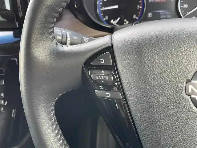 日産 エルグランド 250ハイウェイスターS 東京都 2023(令5)年 3.7万km 黒 ４ＷＤ　/純正ナビ　/両側電動ドア　/追従クルコン　/ハーフレザーシート　/ビルトインＥＴＣ　/純正１８インチＡＷ　/ＬＥＤヘッドライト　/コーナーセンサー　/オートライト　/フロアマット　/ＢＳＭ　/Ｂｌｕｅｔｏｏｔｈ