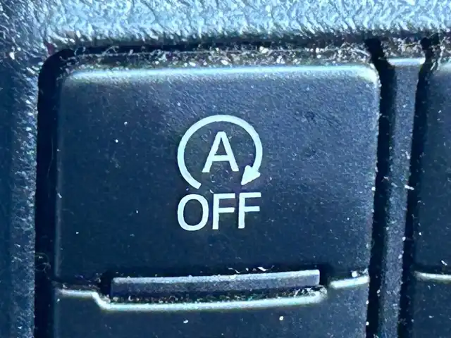 トヨタ シエンタ ファンベースX 静岡県 2019(令1)年 4.2万km センシュアルレッドマイカ 5人乗り/社外7インチナビ/（フルセグTV/FM/AM/CD/SD/Bluetooth/iPod）/バックカメラ/片側パワースライド/ドライブレコーダー/ETC/エアバッグ/ベンチシート/フルフラットシート/横滑り防止システム/アンチブレーキシステム