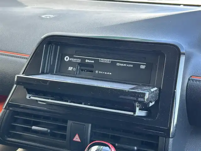 トヨタ シエンタ ファンベースX 静岡県 2019(令1)年 4.2万km センシュアルレッドマイカ 5人乗り/社外7インチナビ/（フルセグTV/FM/AM/CD/SD/Bluetooth/iPod）/バックカメラ/片側パワースライド/ドライブレコーダー/ETC/エアバッグ/ベンチシート/フルフラットシート/横滑り防止システム/アンチブレーキシステム