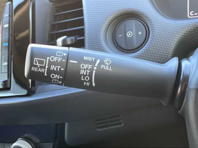 ホンダ フィット ベーシック 岩手県 2020(令2)年 3.8万km ルナシルバーM 寒冷地仕様 純正ナビ ホンダセンシング BT レーダークルーズコントロール コーナーセンサー 電動パーキングブレーキ ワイパーデアイサー ヒーター付電動格納ドアミラー オートライト スマートキー スペアキー