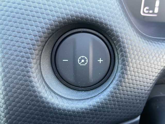 ホンダ フィット ベーシック 岩手県 2020(令2)年 3.8万km ルナシルバーM 寒冷地仕様 純正ナビ ホンダセンシング BT レーダークルーズコントロール コーナーセンサー 電動パーキングブレーキ ワイパーデアイサー ヒーター付電動格納ドアミラー オートライト スマートキー スペアキー