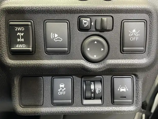 日産 ノート e－パワー B FOUR 岩手県 2020(令2)年 2.3万km ホワイト ４WD/アラウンドビューモニター/エマージェンシーブレーキ/レーンアシスト/踏み間違い衝突防止アシスト/インテリジェントルームミラー/横滑り防止装置/オートエアコン/オートライト/フォグライト/ヘッドライトレベライザー/カロッツェリアオーディオ/ETC/フェンダーポール/スペアキー/１４インチスチールホイール/純正ホイールキャップ