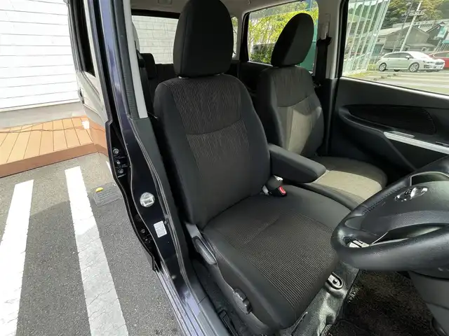 日産 デイズ HWS X Vセレ +SeftyⅡ 愛媛県 2015(平27)年 4万km プレミアムパープルP エマージェンシーブレーキ/純正メモリナビ（型式：MC314D-W）/・CD/DVD/Bluetooth/フルセグTV/全方位カメラ/ETC/純正14インチAW/純正フロアマット/純正ドアバイザー/プッシュスタート/スマートキー/スペアキー1本/取扱説明書/保証書