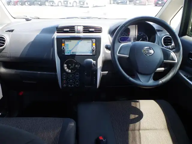 日産 デイズ HWS X Vセレ +SeftyⅡ 千葉県 2015(平27)年 4万km プレミアムパープルP エマージェンシーブレーキ/アイドリングストップ/純正SDナビ/地デジTV/【DVD/CD再生機能　Bluetooth接続】/アラウンドビューモニター/ETC/HIDヘッドライト/フォグライト/ウインカーミラー/純正14インチアルミホイル/インテリジェントキー