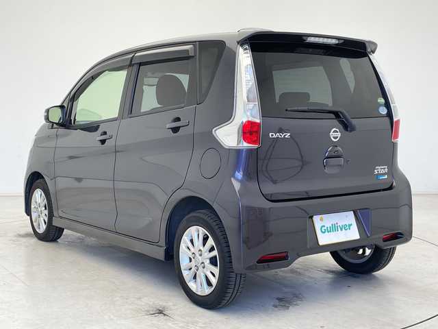 日産 デイズ HWS X Vセレ +SeftyⅡ 千葉県 2015(平27)年 4万km プレミアムパープルP エマージェンシーブレーキ/アイドリングストップ/純正SDナビ/地デジTV/【DVD/CD再生機能　Bluetooth接続】/アラウンドビューモニター/ETC/HIDヘッドライト/フォグライト/ウインカーミラー/純正14インチアルミホイル/インテリジェントキー/フロアマット/ドアバイザー