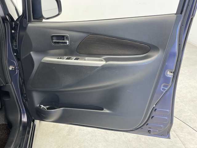 日産 デイズ HWS X Vセレ +SeftyⅡ 千葉県 2015(平27)年 4万km プレミアムパープルP エマージェンシーブレーキ/アイドリングストップ/純正SDナビ/地デジTV/【DVD/CD再生機能　Bluetooth接続】/アラウンドビューモニター/ETC/HIDヘッドライト/フォグライト/ウインカーミラー/純正14インチアルミホイル/インテリジェントキー/フロアマット/ドアバイザー