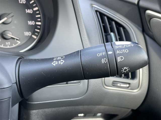 日産 スカイライン 400R 熊本県 2024(令6)年 0.8万km 黒 ワンオーナー/革シート/衝突軽減ブレーキ/純正ナビ/BOSEサウンド/アラウンドビューモニター/ビルトインETC/純正19インチAW/前後純正キャリパー/レーダークルーズ/パドルシフト/前席パワーシート・右前席シートメモリー/前席シートヒーター/LEDヘッドライト/オートライト/フォグライト/コーナーセンサー/横滑り防止装置/ウィンカーミラー/純正フロアマット/ドアバイザー/新車保証書/取扱説明書/カラー番号：DAP：ミッドナイトパープル