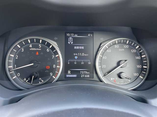 日産 スカイライン 400R 熊本県 2024(令6)年 0.8万km 黒 ワンオーナー/革シート/衝突軽減ブレーキ/純正ナビ/BOSEサウンド/アラウンドビューモニター/ビルトインETC/純正19インチAW/前後純正キャリパー/レーダークルーズ/パドルシフト/前席パワーシート・右前席シートメモリー/前席シートヒーター/LEDヘッドライト/オートライト/フォグライト/コーナーセンサー/横滑り防止装置/ウィンカーミラー/純正フロアマット/ドアバイザー/新車保証書/取扱説明書/カラー番号：DAP：ミッドナイトパープル