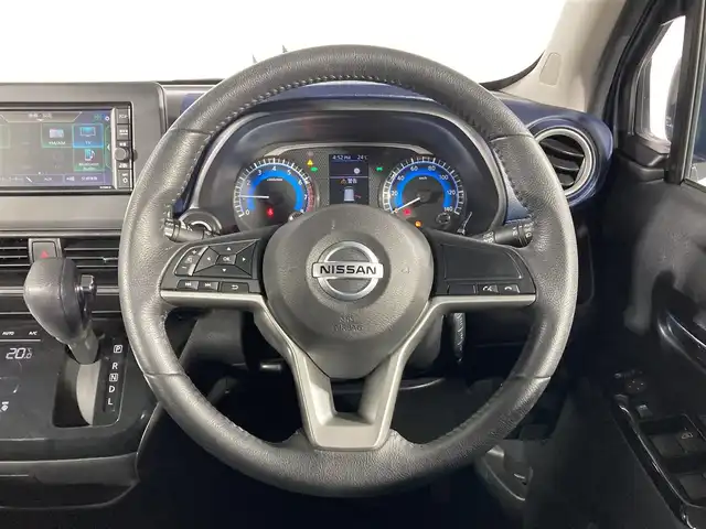 日産 デイズ ハイウェイスターX 沖縄県 2020(令2)年 2.2万km チタニウムグレーメタリック 禁煙車/県外仕入/純正7インチナビ/（フルセグTV/Bluetooth/CD/SD）/アラウンドビューモニター/エマージェンシーブレーキ/車線逸脱警報/アイドリングストップ/ステアリモコン/オートLEDライト/純正ドラレコ