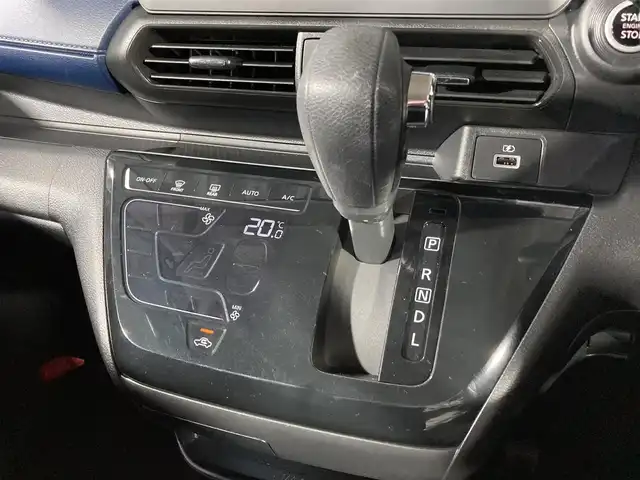 日産 デイズ ハイウェイスターX 沖縄県 2020(令2)年 2.2万km チタニウムグレーメタリック 禁煙車/県外仕入/純正7インチナビ/（フルセグTV/Bluetooth/CD/SD）/アラウンドビューモニター/エマージェンシーブレーキ/車線逸脱警報/アイドリングストップ/ステアリモコン/オートLEDライト/純正ドラレコ