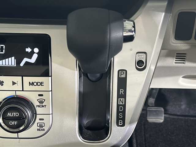 ダイハツ キャスト スタイル G SAⅢ 沖縄県 2018(平30)年 5.4万km ダークエメラルドマイカ 県外仕入/禁煙車/社外SDナビ/CD/DVD/SD/BT/フルセグ/バックカメラ/ETC/前後ドライブレコーダー/衝突被害軽減システム/コーナーセンサー/横滑り防止装置/アイドリングストップ/オートマチックハイビーム/LEDヘッドライト/オートライト/純正15インチAW/フロアマット/プッシュスタート/スマートキー