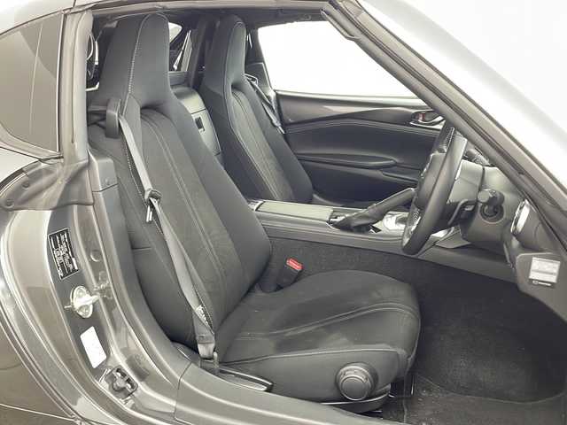 マツダ ロードスター ＲＦ S 兵庫県 2024(令6)年 0.5万km マシーングレープレミアムM iアクティブセンス/・スマートブレーキサポート/・ブラインドスポットモニタリング/・車線逸脱警報システム/・交通標識認識システム/・レーダークルーズコントロール/・アダプティブLEDヘッドランプ/・AT誤発進抑制制御/・ドライバーアテンションアラート/アイドリングストップ/純正17インチアルミホイール/マツダ純正ナビ/・Bluetooth/・バックカメラ/コーナーセンサー/ヒルローンチアシスト/アシンメトリックLSD/前席シートヒーター/ドライブレコーダー/LEDオートライト/オートマチックハイビーム/ビルドインETC/革巻きステアリング/パドルシフト/アイドリングストップ/ステアリングリモコン/純正フロアマット/スマートキー/プッシュスタート/ワンオーナー/新車保証書/取扱説明書