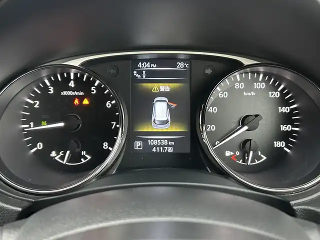 日産 エクストレイル モード・プレミア 群馬県 2016(平28)年 10.9万km ブリリアントホワイトパール (株)IDOMが運営する【じしゃロン伊勢崎店】の自社ローン専用車両になりますこちらは現金またはオートローンご利用時の価格です。自社ローンご希望の方は別途その旨お申付け下さい/純正SDナビゲーション/アラウンドビューモニター/CD/DVD/BT/USB/AUX/DTV/前席シートヒーター/クルーズコントロール/アイドリングストップ/LEDヘッドライト/ステアリングリモコン/オートライト/ETC/ルーフレール/ドアバイザー/純正フロアマット