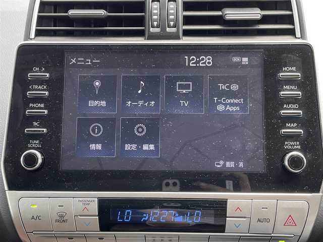 トヨタ ランドクルーザー プラド TX-L 70thアニバーサリーLTD 岡山県 2021(令3)年 4.8万km ホワイトパールクリスタルシャイン 登録時走行距離47.823km/純正ナビ/(AM/FM/DVD/TV/Bluetooth)/サンルーフ/トヨタセーフティセンス/・プリクラッシュセーフティ/・アダプティブクルーズコントロール/・レーンディパーチャーアラート/・オートマチックハイビーム/全方位カメラ/ブラインドスポットモニター/ビルトインETC2.0/前後ドライブレコーダー/スペアキー×1/パワーシート(D+N席)/エアシート(D+N席)/純正18インチアルミホイール/プッシュスタート/スマートキー