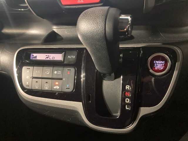 ホンダ Ｎ ＢＯＸ カスタム G Lパッケージ 三重県 2012(平24)年 8.2万km プレミアムゴールドパープルパール (株)IDOMが運営する【じしゃロン四日市店】の自社ローン専用車両になります。こちらは現金またはオートローンご利用時の価格です。自社ローンご希望の方は別途その旨お申付け下さい/純正SDナビ（CD/DVD/AM/FM）/フルセグTV/片側パワースライド/バックカメラ/エンジンスタートボタン/スマートキー/社外14インチAW