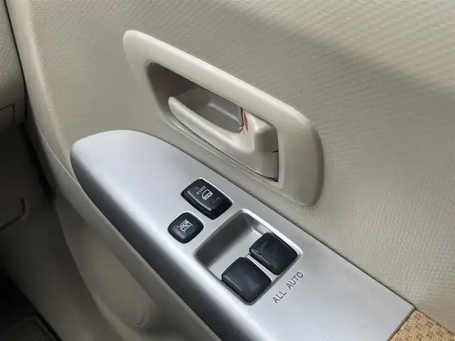 トヨタ ポルテ 150r 静岡県 2006(平18)年 7.5万km ライトイエロー 左側パワースライドドア　/社外CDオーディオ　/革巻きステアリング　/電動格納ドアミラー　/フロアマット　/ドアバイザー　/フォグランプ　/リモコンキー  /スペアキー /保証書　/取説