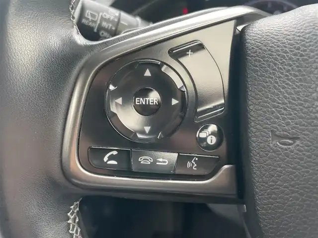 ホンダ シビック ハッチバック 愛知県 2020(令2)年 4.3万km ソニックグレーパール サンルーフ/ホンダセンシング/純正7インチナビ/・フルセグTV/・Bluetooth/・CD/DVD/レーダークルーズコントロール/黒革シート/パワーシート（D/N）/ステアリングリモコン/革巻きステアリング/パドルシフト/前席シートヒーター/ETC2.0/LEDライト/電動パーキングシステム/ブレーキホールド/純正AW