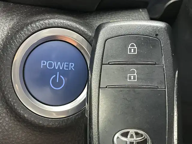 トヨタ アクア G 新潟県 2022(令4)年 3.5万km ダークブルーマイカM 4WD/純正メモリナビ/　Bluetooth/USB/トヨタセーフティセンス/・プリクラッシュセーフティ/・レーントレーシングアシスト/・レーダークルーズコントロール/・オートマチックハイビーム/・ロードサインアシスト/ブラインドスポットモニター/リヤクロストラフィックアラート/パーキングサポートブレーキ/前後コーナーセンサー/ドライブレコーダー【DC-DR652】/全方位モニター/ビルトインETC2.0/LEDヘッドライト/オートライト/レザーステアリング