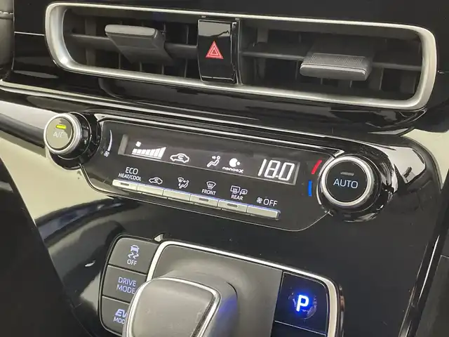 トヨタ アクア G 新潟県 2022(令4)年 3.5万km ダークブルーマイカM 4WD/純正メモリナビ/　Bluetooth/USB/トヨタセーフティセンス/・プリクラッシュセーフティ/・レーントレーシングアシスト/・レーダークルーズコントロール/・オートマチックハイビーム/・ロードサインアシスト/ブラインドスポットモニター/リヤクロストラフィックアラート/パーキングサポートブレーキ/前後コーナーセンサー/ドライブレコーダー【DC-DR652】/全方位モニター/ビルトインETC2.0/LEDヘッドライト/オートライト/レザーステアリング