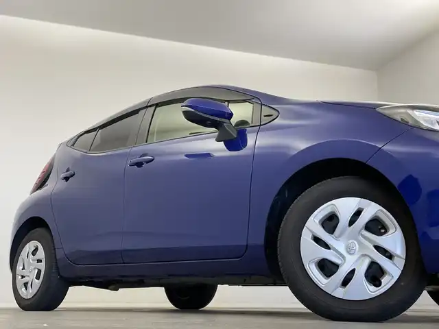 トヨタ アクア G 新潟県 2022(令4)年 3.5万km ダークブルーマイカM 4WD/純正メモリナビ/　Bluetooth/USB/トヨタセーフティセンス/・プリクラッシュセーフティ/・レーントレーシングアシスト/・レーダークルーズコントロール/・オートマチックハイビーム/・ロードサインアシスト/ブラインドスポットモニター/リヤクロストラフィックアラート/パーキングサポートブレーキ/前後コーナーセンサー/ドライブレコーダー【DC-DR652】/全方位モニター/ビルトインETC2.0/LEDヘッドライト/オートライト/レザーステアリング