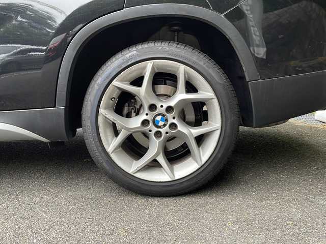 ＢＭＷ Ｘ１ xDrive 20d Xライン 京都府 2014(平26)年 5.3万km 黒 純正ナビ/FM/AM/CD/DVD/BT/TV/コーナーセンサー/横滑り防止/アイドリングストップ/ヒルディセントコントロール/オートライト/オートワイパー/フロアマット/ルーフレール/ハーフレザーシート