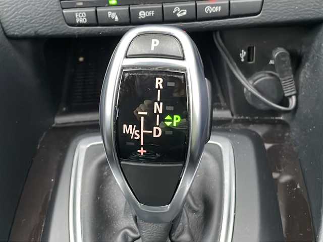 ＢＭＷ Ｘ１ xDrive 20d Xライン 京都府 2014(平26)年 5.3万km 黒 純正ナビ/FM/AM/CD/DVD/BT/TV/コーナーセンサー/横滑り防止/アイドリングストップ/ヒルディセントコントロール/オートライト/オートワイパー/フロアマット/ルーフレール/ハーフレザーシート