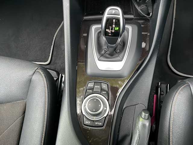 ＢＭＷ Ｘ１ xDrive 20d Xライン 京都府 2014(平26)年 5.3万km 黒 純正ナビ/FM/AM/CD/DVD/BT/TV/コーナーセンサー/横滑り防止/アイドリングストップ/ヒルディセントコントロール/オートライト/オートワイパー/フロアマット/ルーフレール/ハーフレザーシート