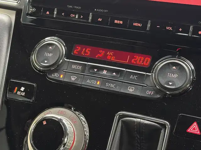 三菱 デリカＤ：５ G 三重県 2020(令2)年 3.8万km アイガーグレーM/ダイヤモンドブラックマイカ ディーゼル・ターボ/フルタイム4WD/MTモード付インパネ8AT/純正 10.1インチナビ『ROAD EXPLORER MM』 QY-9000M-C/（FM/AM/CD/DVD/TV/SD/Music Catcher/USB/iPod/Bluetooth/HDMI/AUX）/純正 10.1インチ 後席モニター/【OP】マルチアラウンドモニター/両側オートスライドドア/ビルトインETC/e-Assist/・衝突被害軽減ブレーキシステム［FCM］/・車線逸脱警報システム［LDW］/・レーダークルーズコントロールシステム［ACC］/・オートハイビーム［AHB］/・誤発進抑制機能（前進時）/など/装備/・キャプテンシート（7人乗り）/・左右独立オートエアコン/・後席クーラー＆ヒーター/・AC100V電源コンセント（100W）/・オートライト/・LED ヘッドランプ＋フロントフォグランプ/・パドルシフト/・電動パーキングブレーキ＆ブレーキオートホールド機能/・モード切替4WD/・純正18inAW/・プッシュスタート/・保/取/ナビ取/・スマートキーx2/など