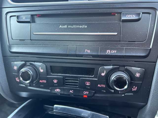 アウディ Ａ５ SB 2．0 TFSI クワトロ 道東・釧路十勝 2011(平23)年 7.9万km ミトスブラックメタリック 4WD/純正HDDナビ/Bカメラ/レザーシート/フロントシートヒーティング/フロントパワーシート/社外グリル/社外バンパー/純正フロアマット/純正18インチAW