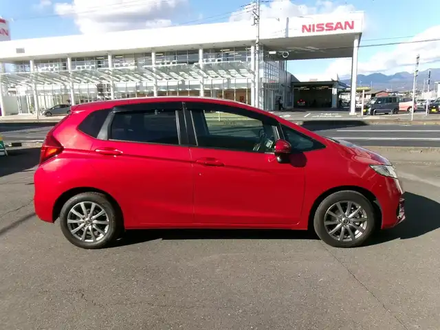 ホンダ フィット 13G 群馬県 2019(令1)年 0.3万km プレミアムクリスタルレッドM 助手席回転シート/Lパッケージ/Fパッケージ/ホンダセンシング/インターナビ/フルセグテレビ/バックカメラ/ナビ連動ETC