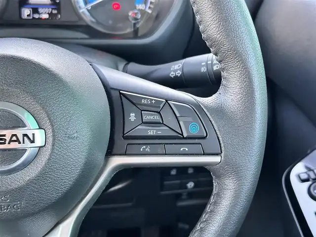 日産 ルークス HWS Gターボ アーバンクロム プロパイロットED 宮城県 2023(令5)年 1万km チタニウムグレーメタリック 快適パック/＝＝＝/エマージェンシーブレーキ/車線逸脱警報/車線逸脱防止支援/オートハイビーム/先行車発進お知らせ/コーナーセンサー/純正9インチナビ（MM222D-L）/・Bluetooth/・フルセグTV/アラウンドモニター/純正ドライブレコーダー/合皮シート/シートヒーター/革巻きステアリング/ステアリングスイッチ/電動パーキングブレーキ/ブレーキホールド/LEDヘッドランプ/フォグランプ/オートライト/スマートキー＆プッシュスタート/電動格納ミラー/純正15インチAW/純正フロアマット/純正ドアバイザー/W/サイド/カーテンエアバッグ