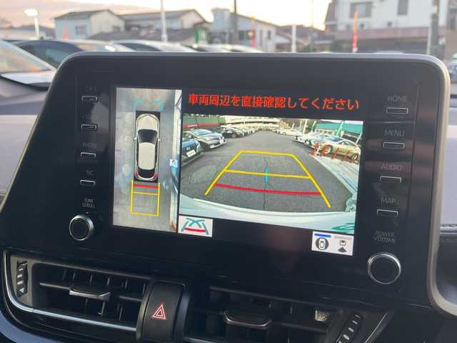 トヨタ Ｃ－ＨＲ G 広島県 2021(令3)年 2.9万km ホワイトパールクリスタルシャイン 禁煙/トヨタセーフティセンス/・プリクラッシュセーフティ/・レーンディパーチャーアラート/・オートマチックハイビーム/・先行車発進お知らせ/・レーダークルーズコントロール/クリアランスソナー/BSM/純正ディスプレイオーディオ/・ナビ/フルセグ/Bluetooth/USB/パノラミックビューモニター/革巻きステアリング/ステアイングスイッチ/オートライト/ハーフレザーシート/シートヒーター/電動パーキングブレーキ/ブレーキホールド/LEＤヘッドライト/フォグランプ/自動防眩ミラー/前後ドライブレコーダー（GL-05AP）/ＥＴＣ/純正フロアマット/純正ドアバイザー/トノカバー/純正アルミホイール車載（サマータイヤ）/W+サイド+カーテンエアバック