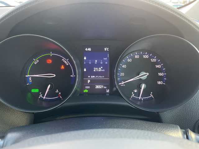 トヨタ Ｃ－ＨＲ G 広島県 2021(令3)年 2.9万km ホワイトパールクリスタルシャイン 禁煙/トヨタセーフティセンス/・プリクラッシュセーフティ/・レーンディパーチャーアラート/・オートマチックハイビーム/・先行車発進お知らせ/・レーダークルーズコントロール/クリアランスソナー/BSM/純正ディスプレイオーディオ/・ナビ/フルセグ/Bluetooth/USB/パノラミックビューモニター/革巻きステアリング/ステアイングスイッチ/オートライト/ハーフレザーシート/シートヒーター/電動パーキングブレーキ/ブレーキホールド/LEＤヘッドライト/フォグランプ/自動防眩ミラー/前後ドライブレコーダー（GL-05AP）/ＥＴＣ/純正フロアマット/純正ドアバイザー/トノカバー/純正アルミホイール車載（サマータイヤ）/W+サイド+カーテンエアバック