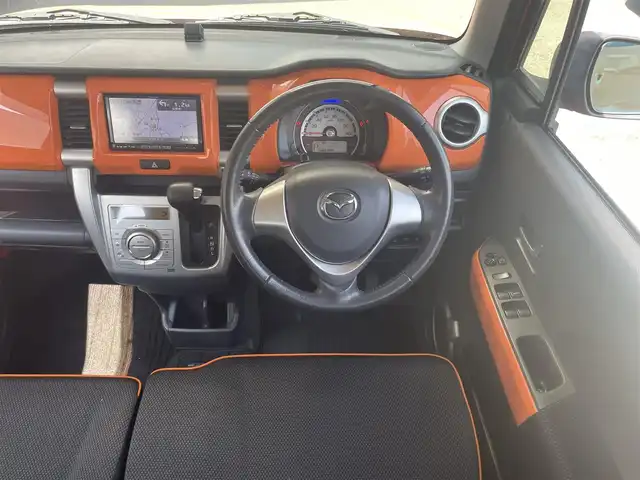 マツダ フレア クロスオーバー XS 愛知県 2015(平27)年 4万km パッションオレンジ ホワイト2トーン (株)IDOMが運営する【じしゃロン豊川店】の自社ローン専用車両になります。こちらは現金またはオートローンご利用時の価格です。自社ローンご希望の方は別途その旨お申付け下さい/ 純正SDナビ/　◯ CD再生機能/　◯ DVD再生機能/　◯ BT対応/　◯ フルセグTV/ バックカメラ/ ETC/ プッシュスタート/ 運転席シートヒーター/ 電動格納ミラー/ ドアバイザー/ 純正フロアマット