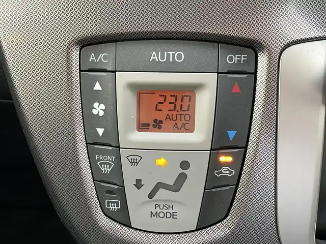 スバル ステラ カスタム RS スマートアシスト 島根県 2014(平26)年 11.4万km ファイアークォーツレッドM 4WD/ターボ/社外ナビ/CD/DVD/DTV/Bluetooth/MOMOステアリング/LEDオートライト/AW付きサマータイヤ積込/スマートキー/プッシュスタート /純正フロアマット/純正ドアバイザー/スマートキー/プッシュスタート