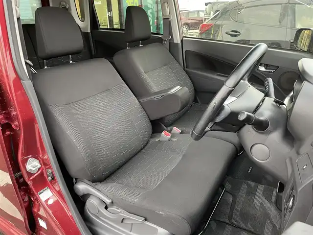 スバル ステラ カスタム RS スマートアシスト 島根県 2014(平26)年 11.4万km ファイアークォーツレッドM 4WD/ターボ/社外ナビ/CD/DVD/DTV/Bluetooth/MOMOステアリング/LEDオートライト/AW付きサマータイヤ積込/スマートキー/プッシュスタート /純正フロアマット/純正ドアバイザー/スマートキー/プッシュスタート