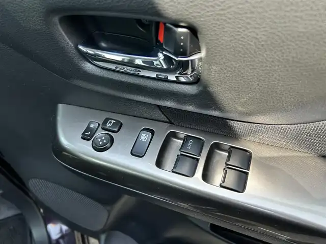 スズキ スペーシア カスタム Z ターボ 宮崎県 2017(平29)年 9.7万km ムーンライトバイオレットPM /ナビ(CN-RZ83)//TV/CD/DVD/Bluetooth//運転席シートヒーター//クルーズコントロール//片側パワースライドドア//ETC//オートライト//パドルシフト//純正フロアマット//純正アルミホイール//ドアバイザー//取扱説明書//保証書//スペアキー×１