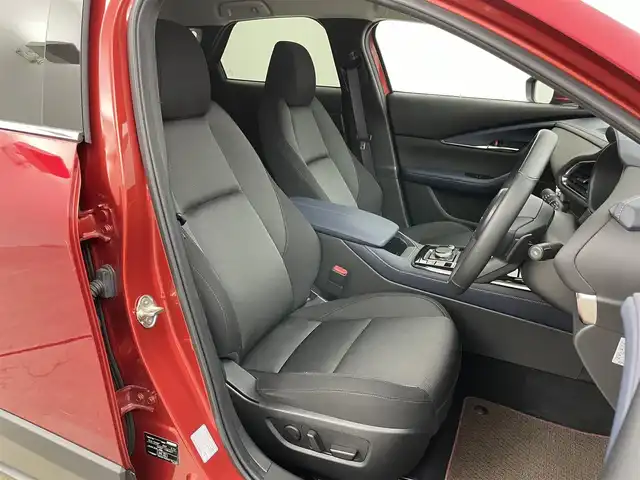 マツダ ＣＸ－３０ XD プロアクティブツーリングセレクション 岡山県 2020(令2)年 5万km ソウルレッドクリスタルM ワンオーナー		/純正8.8インチメモリナビゲーション		/【フルセグ/Bluetooth/DVD/CarPlay/HDMI】		/バックカメラ		/純正18inアルミホイール+サマータイヤ：装着			/レーダークルーズコントロール	/シートメモリー/パワーシート/電動リアゲート/パドルシフト/ETC		/LEDヘッドライト（AUTO機能付き）/ハイビームアシスト		/シートヒーター		/ステアリングヒーター/横滑り防止機能		/衝突軽減システム		/車線逸脱防止システム	/ブラインドスポットモニター	/社外ドライブレコーダー				/スマートキー		/ステアリングスイッチ		/プッシュスタート		/コーナーセンサー			/フロアマット/新車保証書/取扱説明書/スペアキー×1