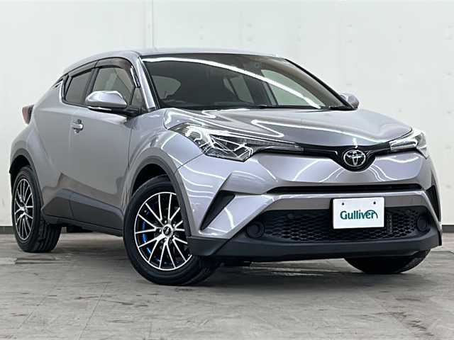 トヨタ Ｃ－ＨＲ S－T 道央・札幌 2019(平31)年 5.5万km メタルストリームM /4WD//社外ナビ//フルセグTV//バックカメラ//ドライブレコーダー//追従式クルーズコントロール//衝突軽減ブレーキ//レーンキープアシスト//スマートキー/スペアキー1本//プッシュスタート//LEDヘッドライト//オートライト//オートマチックハイビーム//ETC//電子パーキングブレーキ//横滑り防止装置//社外17インチアルミホイール//純正フロアマット//純正ドアバイザー