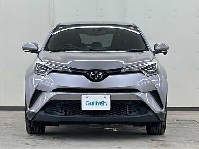 トヨタ Ｃ－ＨＲ S－T 道央・札幌 2019(平31)年 5.5万km メタルストリームM /4WD//社外ナビ//フルセグTV//バックカメラ//ドライブレコーダー//追従式クルーズコントロール//衝突軽減ブレーキ//レーンキープアシスト//スマートキー/スペアキー1本//プッシュスタート//LEDヘッドライト//オートライト//オートマチックハイビーム//ETC//電子パーキングブレーキ//横滑り防止装置//社外17インチアルミホイール//純正フロアマット//純正ドアバイザー