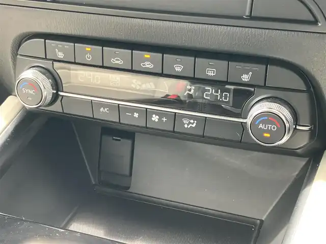 マツダ ＣＸ－５ XD Lパッケージ 道南・函館 2018(平30)年 7万km ジェットブラックマイカ ・純正SDナビ(CD、DVD、BT)/・夏冬タイヤ/・フルセグTV/・バックカメラ/・クルーズコントロール/・衝突軽減ブレーキ/・ブラインドスポットモニター/・レーンキープアシスト/・シートヒーター(前席)/・パワーシート(前席)/・電動リアゲート/・ステアリングヒーター/・純正フロアマット/・スマートキー/・スペアキー/・ETC