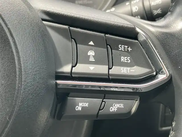マツダ ＣＸ－５ XD Lパッケージ 道南・函館 2018(平30)年 7万km ジェットブラックマイカ ・純正SDナビ(CD、DVD、BT)/・夏冬タイヤ/・フルセグTV/・バックカメラ/・クルーズコントロール/・衝突軽減ブレーキ/・ブラインドスポットモニター/・レーンキープアシスト/・シートヒーター(前席)/・パワーシート(前席)/・電動リアゲート/・ステアリングヒーター/・純正フロアマット/・スマートキー/・スペアキー/・ETC