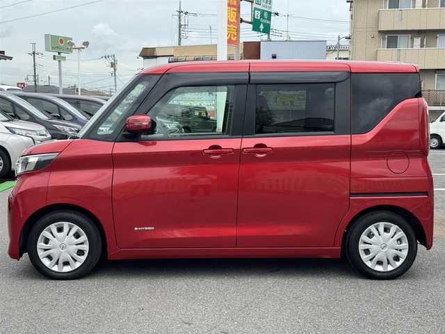 日産 ルークス X 千葉県 2020(令2)年 3.5万km スパークリングレッドM ワンオーナー車/インテリジェントセーフティー/純正9インチナビ/フルセグTV/Bluetooth/全方位＆バックカメラ/ナビ連動ドライブレコーダー/左側電動スライドドア/リアシーリングファン/ETC/スマートキー/保証書・取説