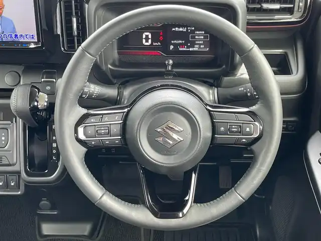 スズキ スペーシア カスタム HYBRID XS 岩手県 2024(令6)年 1.8万km スチールシルバーM ４ＷＤ　/ワンオーナー/メモリナビ　Ｂｌｕｅｔｏｏｔｈ再生/ヘッドアップディスプレイ　/ＥＴＣ　/純正１５ＡＷ　/両側Ｐスラ/コーナーセンサー　/アダプティブクルーズコントロール/ＣＤ／ＤＶＤ再生　/シートヒーター　/ハーフレザー　/ＬＥＤ　/スマートキー　/衝突軽減　/レーンキープ/保証書/取扱説明書/記録簿あり