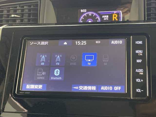 トヨタ ルーミー カスタムG 三重県 2018(平30)年 4.4万km マゼンタベリーマイカM /禁煙車　//純正ＳＤナビ　//パノラミックビューモニター　//オートAC//革巻きステアリング//ステアリングスイッチ//クルーズコントロール//両側パワースライドドア　//衝突軽減ブレーキ　//レーンキープアシスト　//オートハイビーム　//LED//フォグ//純正ＡＷ付スタッドレス積載　//前後コーナーセンサー　//ＤＮシートヒーター//社外前後ドライブレコーダー//純正ビルトインETC