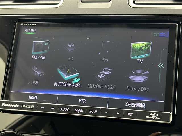 スバル フォレスター S－リミテッド 熊本県 2018(平30)年 3.6万km クリスタルホワイトP 4WD/電動リアゲート/純正ナビ/(AM/FM/SD/iPod/TV/USB/BT/HDMI/CD/DVD/Blu-ray)/バックカメラ/ETC/レーダークルーズコントロール/BSM/レーダー探知機/ハーフレザー/シートヒーター/パワーシート/プッシュスタート/スマートキー/スペアキー/オートライト/オートマチックハイビーム/LEDヘッドライト/フォグランプ/ヘッドライトレベライザー/ドアバイザー/純正フロアマット/純正18インチアルミホイール