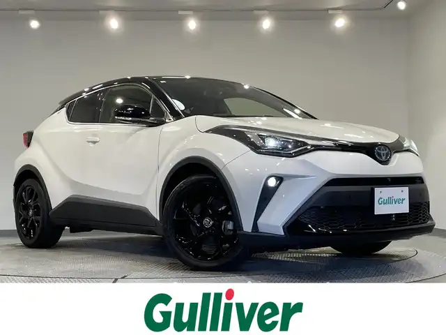 トヨタ Ｃ－ＨＲ G モード ネロ セーフティプラス 愛知県 2020(令2)年 6.3万km ブラック/ホワイトパールクリスタルシャイン 2トーン 純正９インチナビ　/(Bluetooth/FM/AM/フルセグTV/Miracast/USB/スマホ連携）/パノラミックビューモニター　/トヨタセーフティセンス　/　　-レーダークルーズコントロール/　　-プリクラッシュセーフティ/　　-レーンディパーチャーアラート/　　-オートマチックハイビーム/　　-ロードサインアシスト/先行車発進告知　/ビルトインＥＴＣ　/ＬＥＤヘッドライト/LEDフォグランプ　/シートヒーター　/ドライブレコーダー　/ブラインドスポットモニター/クリアランスソナー/プッシュスタート/　　-スマートキー/純正フロアマット