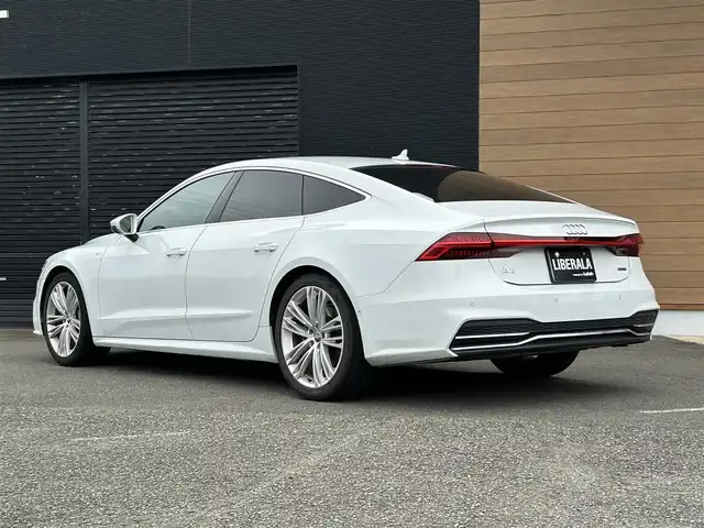 アウディ Ａ７ SB 55TFSIクワトロSライ 宮崎県 2019(令1)年 7.2万km 白 純正ナビ/ドライブレコーダー/衝突軽減ブレーキ/アダプティブクルーズコントロール/全方位カメラ/パワーシート/シートヒーター/黒革シート/パドルシフト/GPSレーダー/オートハイビーム/スマートキー/ETC/コーナーセンサー